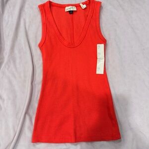 Universal Thread Vivid Red Tank Top